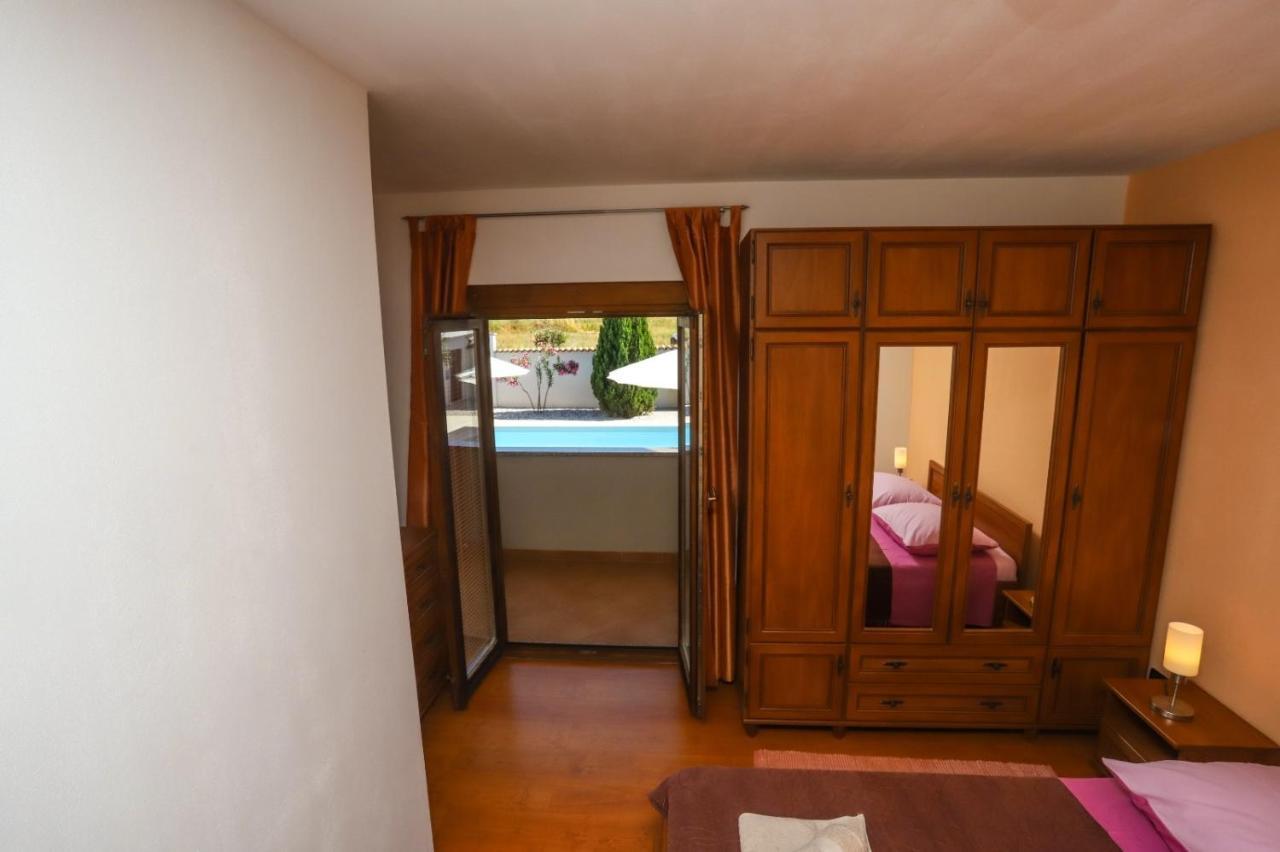 Apartment Nina With Private Pool Nova Vas  Exterior photo